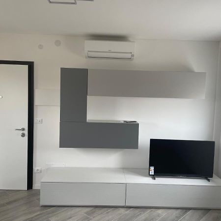 Appartamento In Villa Gioiosa กราโด ภายนอก รูปภาพ