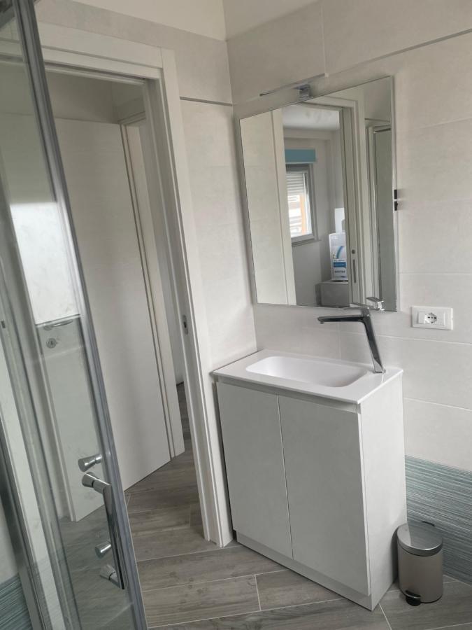 Appartamento In Villa Gioiosa กราโด ภายนอก รูปภาพ